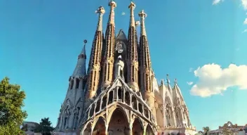 Vollendung der Sagrada Família als kulturelle Ikone (5/10)
